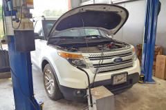 We-work-on-Ford-Explorers